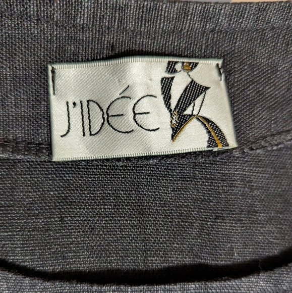 Stylish Asymmetrical Black Linen Top, OS, EUC - Picture 9 of 11